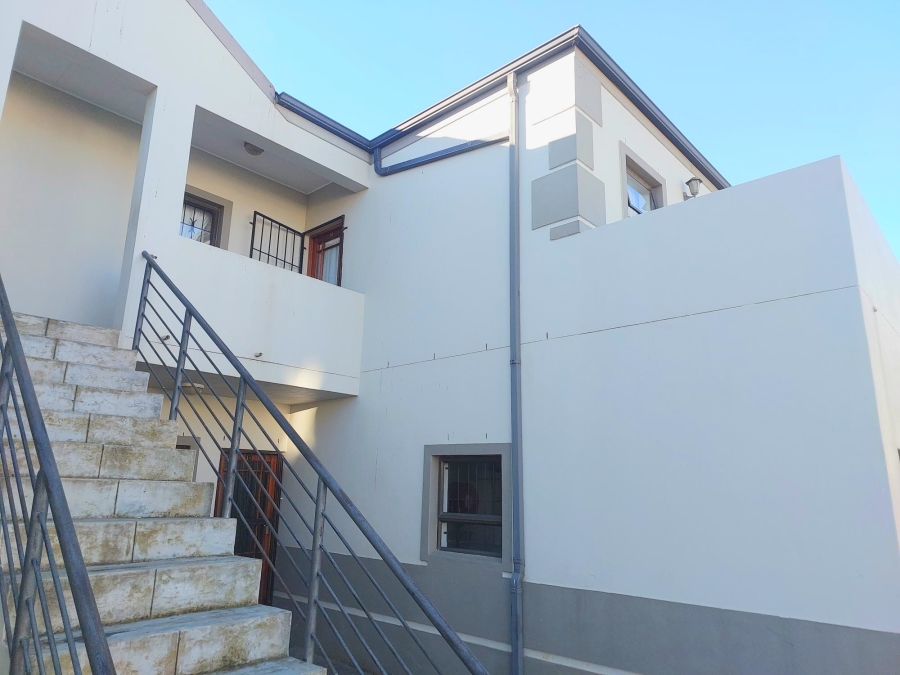 To Let 2 Bedroom Property for Rent in Moorreesburg Western Cape